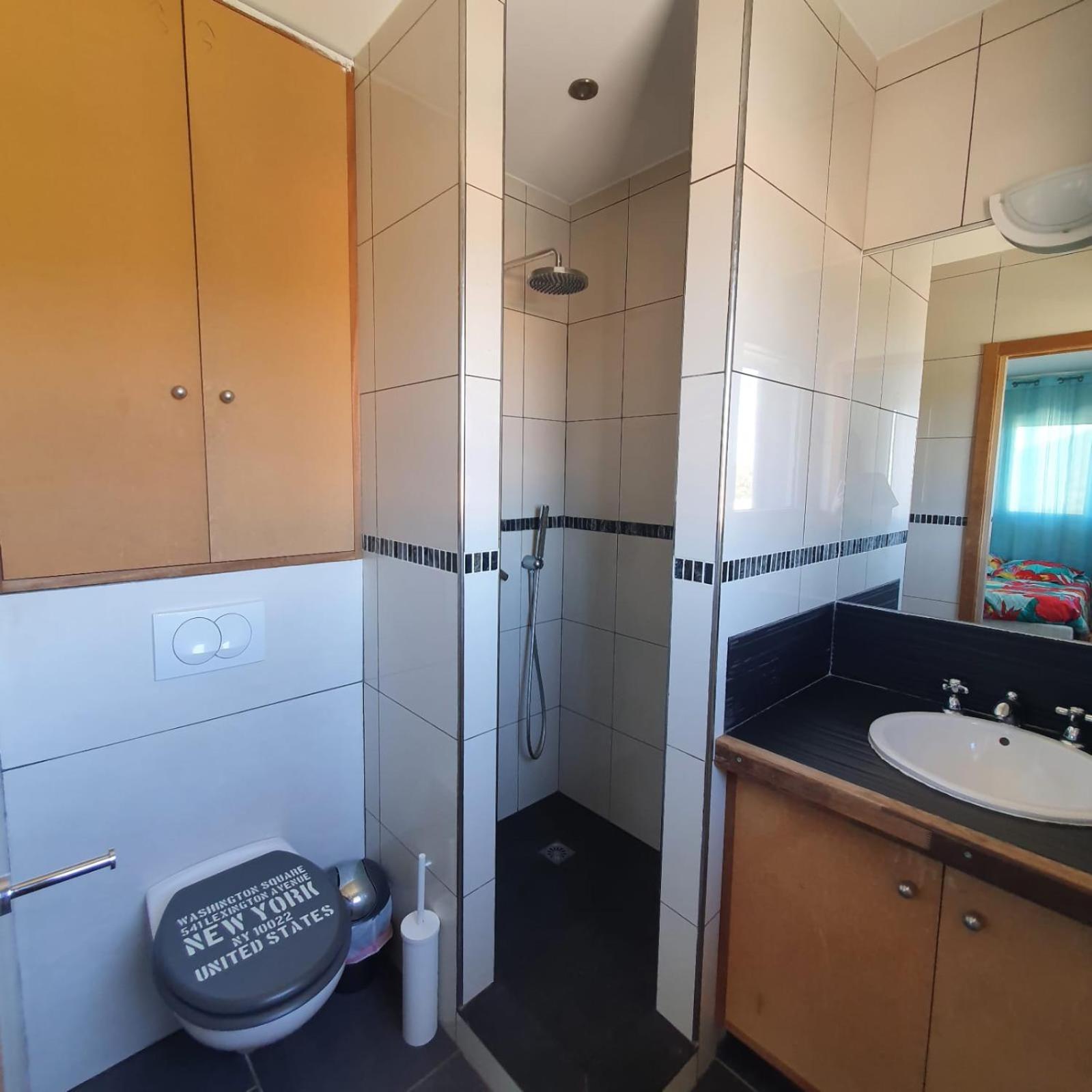 Chez J, Appartement A L'Etage, T3 Леччи Екстериор снимка